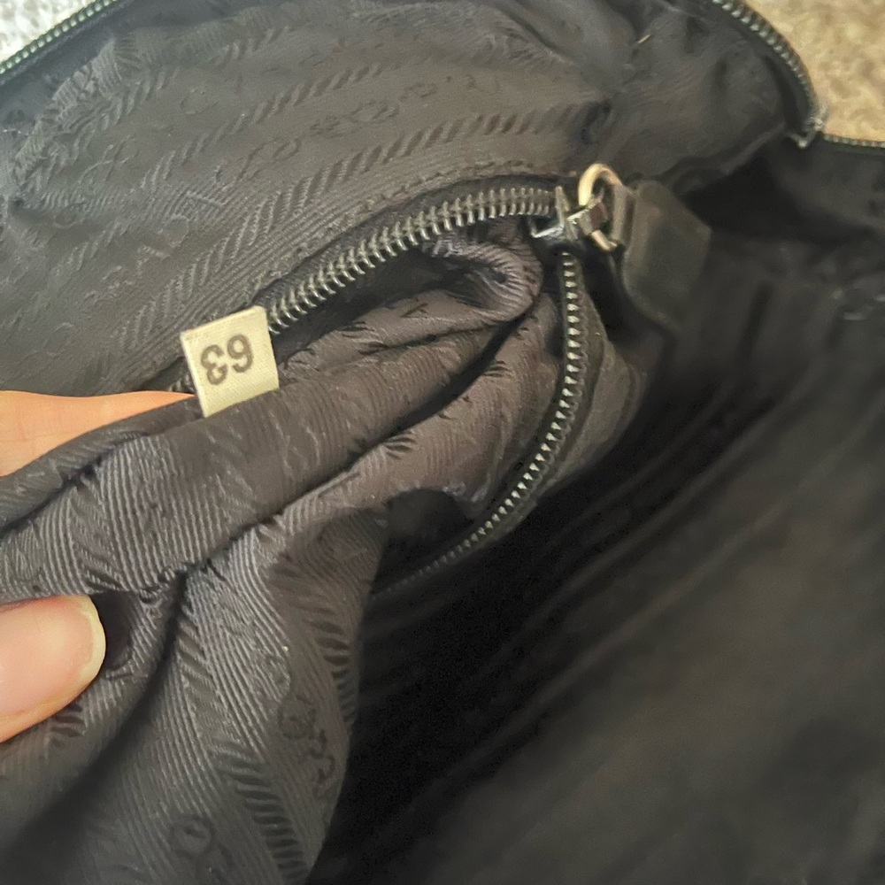 Vintage authentic Prada Black Leather Backpack - Picture 5 of 7